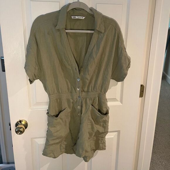 Zara Linen Green Button-Up Romper Playsuit size M - Picture 1 of 4